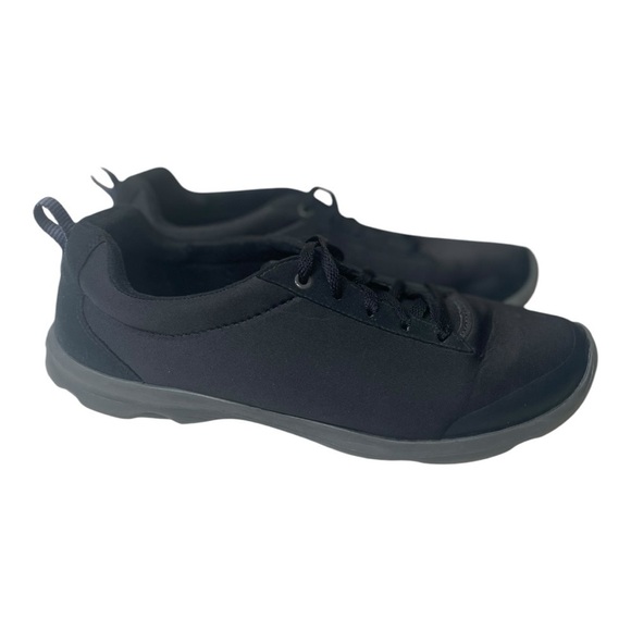 Crocs Women’s Busy Day Black Stretch Lace Up Shoes - Picture 1 of 9